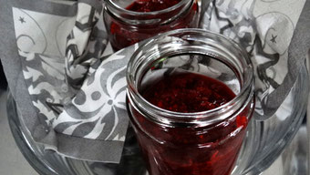 Chia-Marmelade Himbeer-Kokos - Rezepte - fair4world