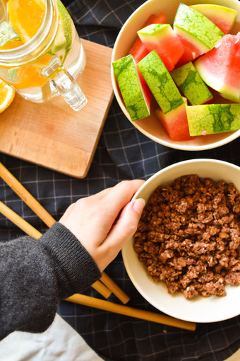 Diese nachhaltigen Küchenutensilien sind sowohl für deine Küche als auch für das nächste Picknick geeignet: Plastikfrei in der Küche Part 3 RiekesBlog