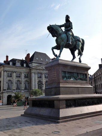 Jeanne d'Arc auf dem Place du Martroi