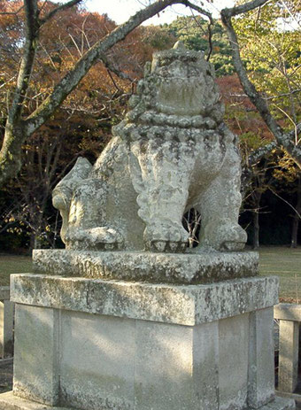 静岡縣護國神社 狛犬