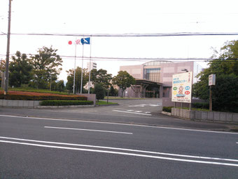 神奈川県総合防災センターの外観