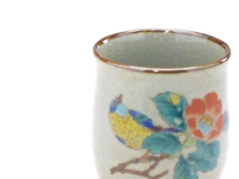 九谷焼【お湯呑】小 椿に鳥【裏絵】