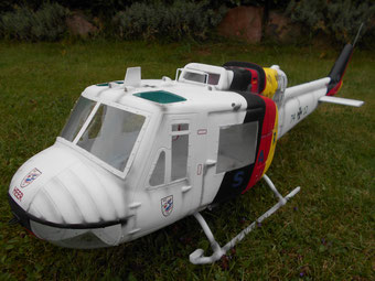 500er UH1 mit Alt - Lackierung