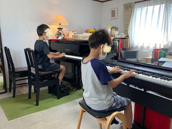 グループリハーサル小3男子二人｜大田区東雪谷羽金ピアノ教室