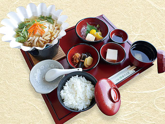 昼食イメージ