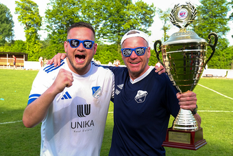 Der Kreispokalsieger TSV Eintracht Exten ist beim Volksbank-Masters in Lüdersfeld dabei. Das freut Trainer Uwe Wolff (rechts) und sein Co Jeremy Harting.