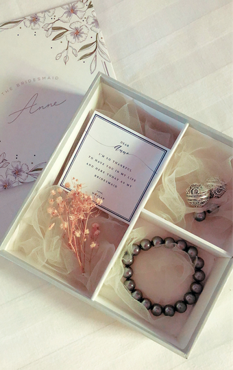 The lovely gifts for the bridesmaids.