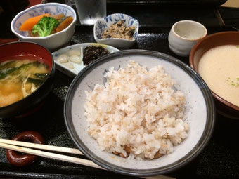 ☆麦飯は大盛り。