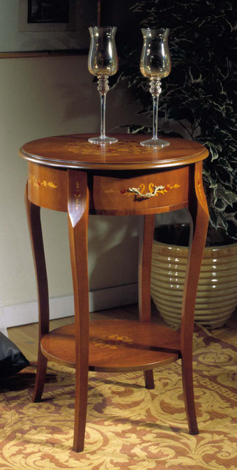 イタリア　ワインテーブル　コーヒーテーブル　花台　オケージョナルテーブル イタリア ワインテーブル コーヒーテーブル 花台 オケージョナル