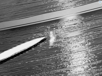 good-vinyl.de: Stecknadelspitze löst eine Verklebung in der Rille