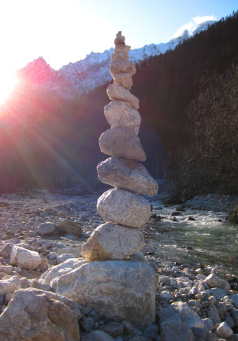Steintürmchen im Gesäuse