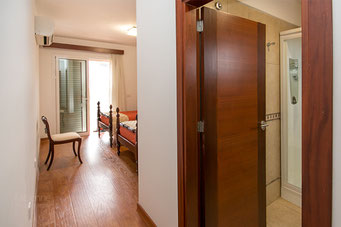 Eingang 3. Schlafzimmer und Bad