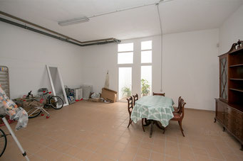 Spielzimmer und Kellerraum