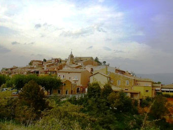 Roussillon le village