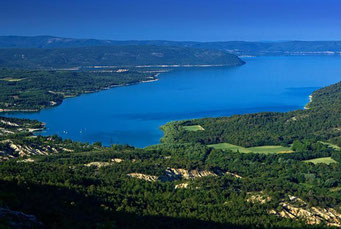 Le lac Sainte Croix