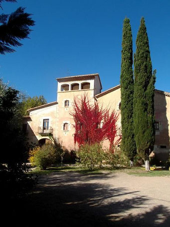 Das alte Adelshaus, das das Museo Raset beherbergt