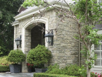 外壁輸入ストーン