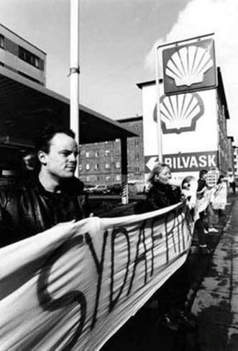 'Autonome Revolutionære' deltager i Boykot-kampagnen mod Shell