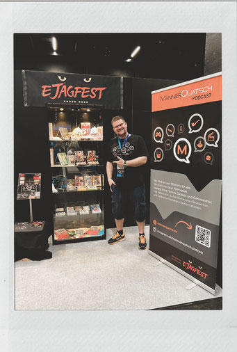 Das Titelbild zu Männerquatsch Podcast Folge 175 (Retro Rundgang auf der Gamescom 2024) zeigt die Puzzle-Bobble / Bust-A-Move Ausstellung vom Männerquatsch Podcast in der Retro Area auf der Gamescom 2024. 