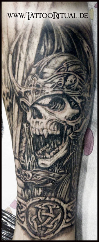 Tattoo Wikinger skull, TattooRitual   Tattoo Rostock, Tattoostudio Rostock