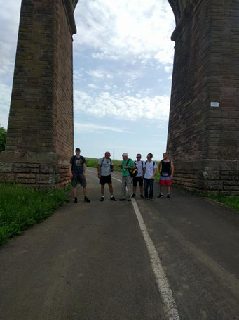 Bei angenehmen Wetter ging es von Albisheim nach Harxheim. Mit von der Partie waren (v.l.n.r.): Stefan Lang, Hakan Karadar, Rainer Korb, Tony Nguyen, Ingo Limberger und Nico Geib. Jürgen Manthey war der Fotograf