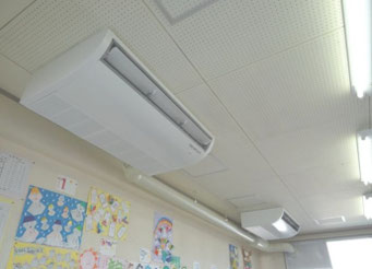 小学校のクーラー
