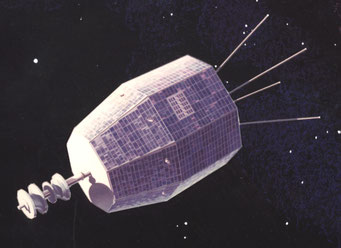 Fast baugleicher Relay-1 Satellit  -  Credits Wikipedia von user:NH2501 - [1] direkt link to the picture: [2], Gemeinfrei, https://commons.wikimedia.org/w/index.php?curid=2380329