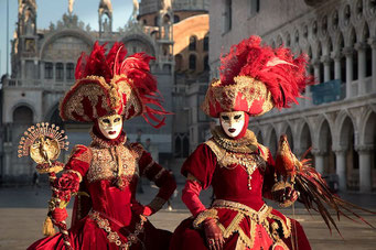 dictée le carnaval de venise ce2 costumes