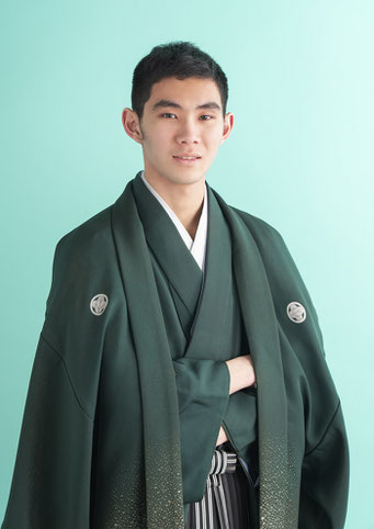 成人　紋服