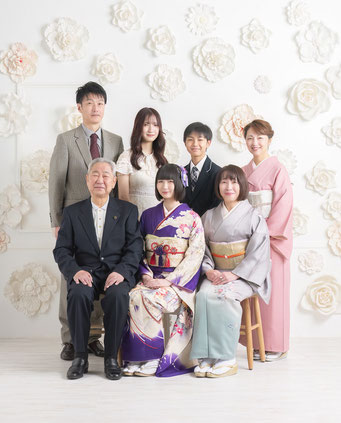 成人記念の家族写真