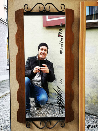#selfieT69 - "Innere Schönheit", 1m² Kunst in Hohenems (AT) | 2025 - Unikat/e: je 69,00€