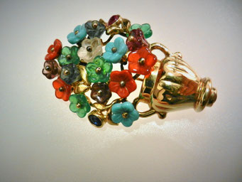 Flowers basket pin designed by Airoldi in gold Vermeil & molded glass multicolor flowers-Great piece of high-end costume jewelry-art.97/5
