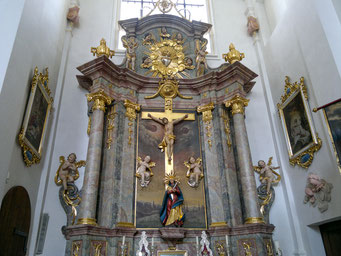 Kreuzaltar im klassizistischen Stil von 1794