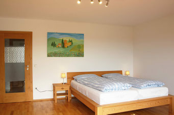 Dreibettzimmer Südseite mit Veranda