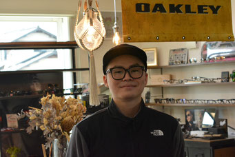 フレーム：OLIVER PEOPLES OV5502U