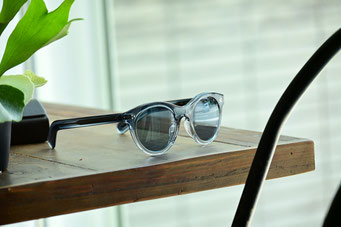 【車の運転とフェスで使用する偏光サングラス】フレーム：OLIVER PEOPLES OV5451SU　レンズ：TALEX EASEBLUE HM Single Cort