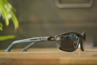 Zeque STELTH (ステルス)×TALEX トゥルービューフォーカス シングルマルチコート