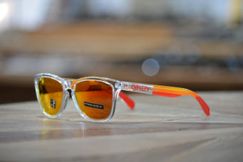 FROGSKINS (フロッグスキン) GRIPS COLLECTION  POLISHED CLEAR・PRIZM RUBY　税抜￥18,000円
