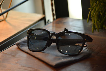 フレーム：Eyevol　HEATH Ⅲ XL  レンズ：TALEX EASE BLUE