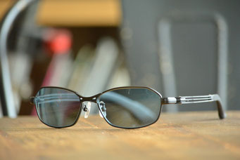 【オフショアフィッシング用の度付き偏光サングラス】　フレーム：Zeque Feiz’55 　 レンズ：TALEX EASE BLUE