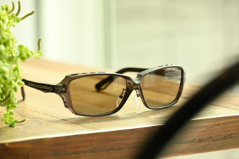 【フカセ釣りで使用するTALEXの偏光サングラス】フレーム：Zeque SHADE　レンズ：TALEX TRUEVIEW  SPORTS HM Single Cort