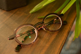 フレーム：VioRou Haru レンズ：Ito Lens 1.74両面非薄型レンズ