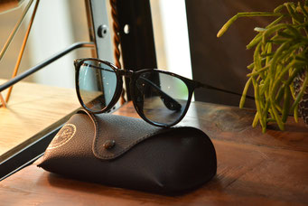 フレーム：Ray-Ban　 レンズ：TALEX EASE BLUE