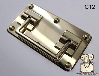 PPT-XL machined solid brass handle for luxury trunks.