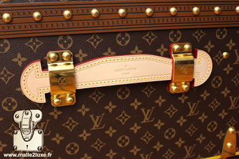 Malle Louis Vuitton moderne toile PVC monogram LV, serie loziné  poignée en cuir 