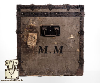 Serie moresque malle louis vuitton serie 4 avant 1914 coté poignée en metal