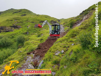 Spezial-Baggerarbeiten Adrian Krieg GmbH, Eschenbach Telefon 079 586 32 47 Naturstrassenbau Alpstrasse Alpweg Wanderweg Maschinenweg Strassensanierung Wegsanierung