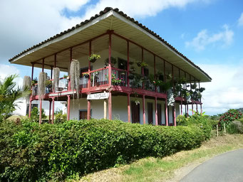 Sevilla - typisches Haus in der Kaffeeregion