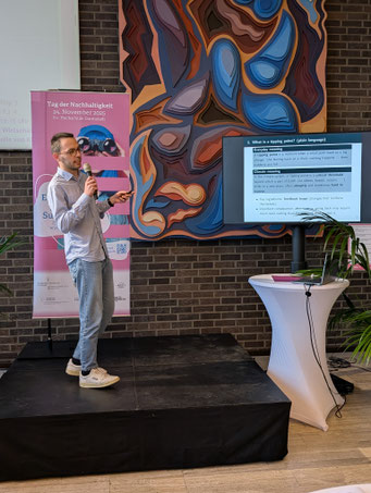 Dr. Gianmarco Delsarto (TU Darmstadt) auf dem Tag der Nachhaltigkeit 2025. | Foto: IZGS