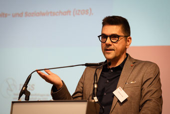 Prof. Dr. Michael Vilain, Vizepräsident für Forschung, Transfer und Internationales der EHD und Geschäftsführender Direktor des IZGS. | Foto: Schader Stiftung
